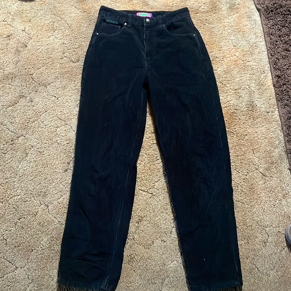 (used) black empyre corduroy skateboarding pants